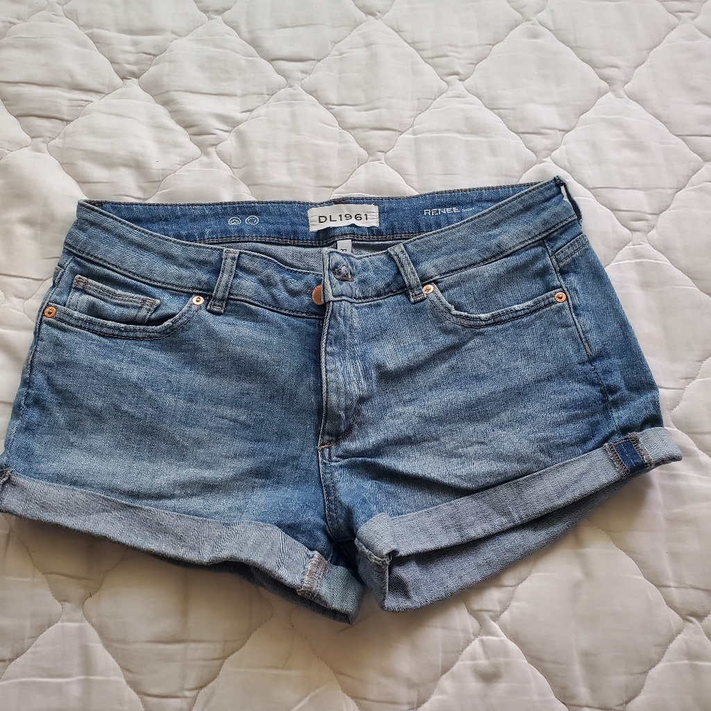 Dl1961 Short